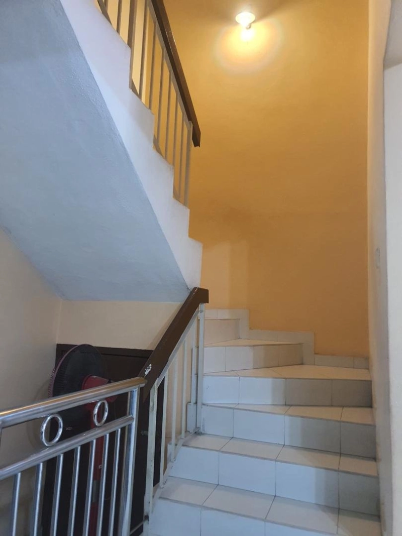 2 STOREY TAMAN BUKIT MALURI KEPONG, Actual, END LOT, Reno, EXTRA LAND