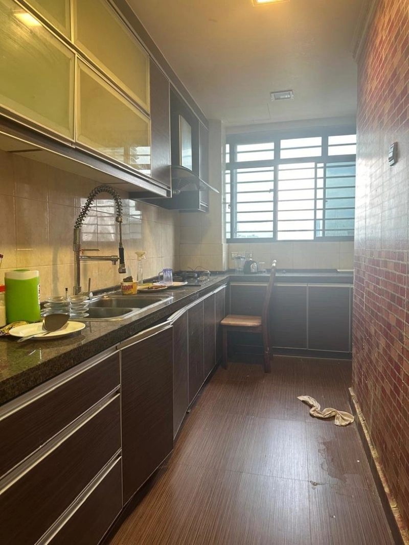 Vista Mutiara Apartment at Kepong Baru - CORNER