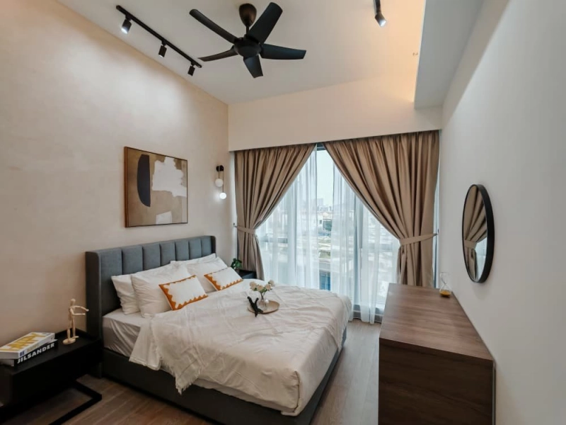 CORE Residence @ TRX, Tun Razak Exchange, KL-5 mins to TRX mall, level 10 KL118 view, Brand new unit, Open for Reservation Now