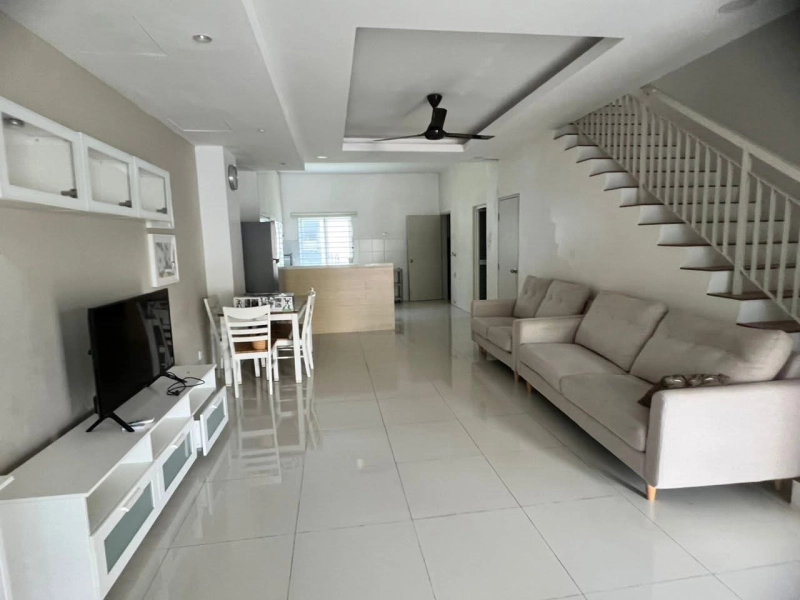 CASA GREEN, CYBERSOUTH