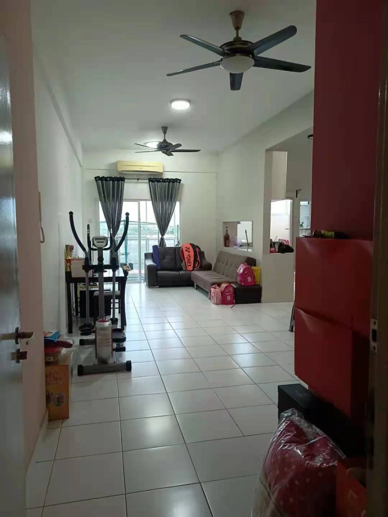 FIRST RESIDENCE KEPONG , Actual, RENOVATED, Unblock View, Low Deposit