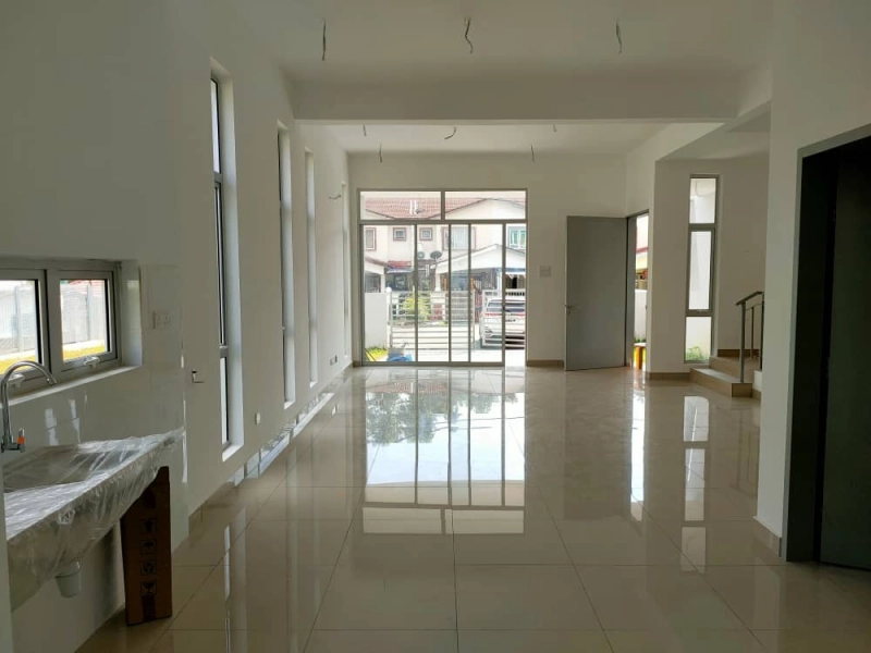 2 Storey TAMAN BUKIT PERMATA, Actual, Freehold, CORNER LOT, EXTRA BIG LAND