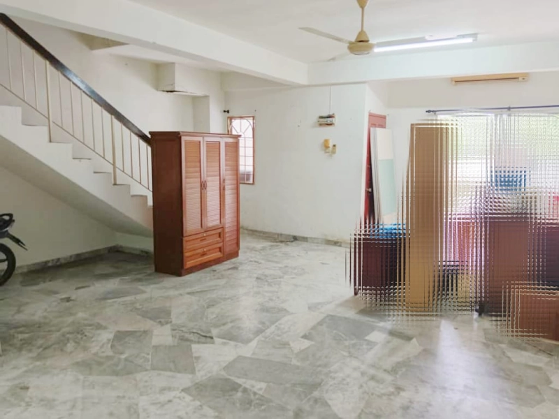 Taman Mastiara , Jalan Ipoh - 2sty House