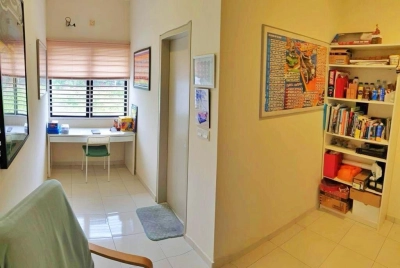 LAMAN DELFINA NILAI IMPIAN TERRACE