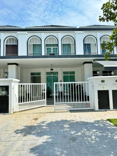 ECO MAJESTIC SEMENYIH TERRACE