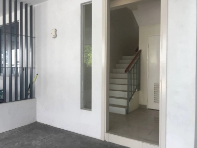 CRESCENT PARK TOWNVILLA BANDAR BUKIT MAHKOTA