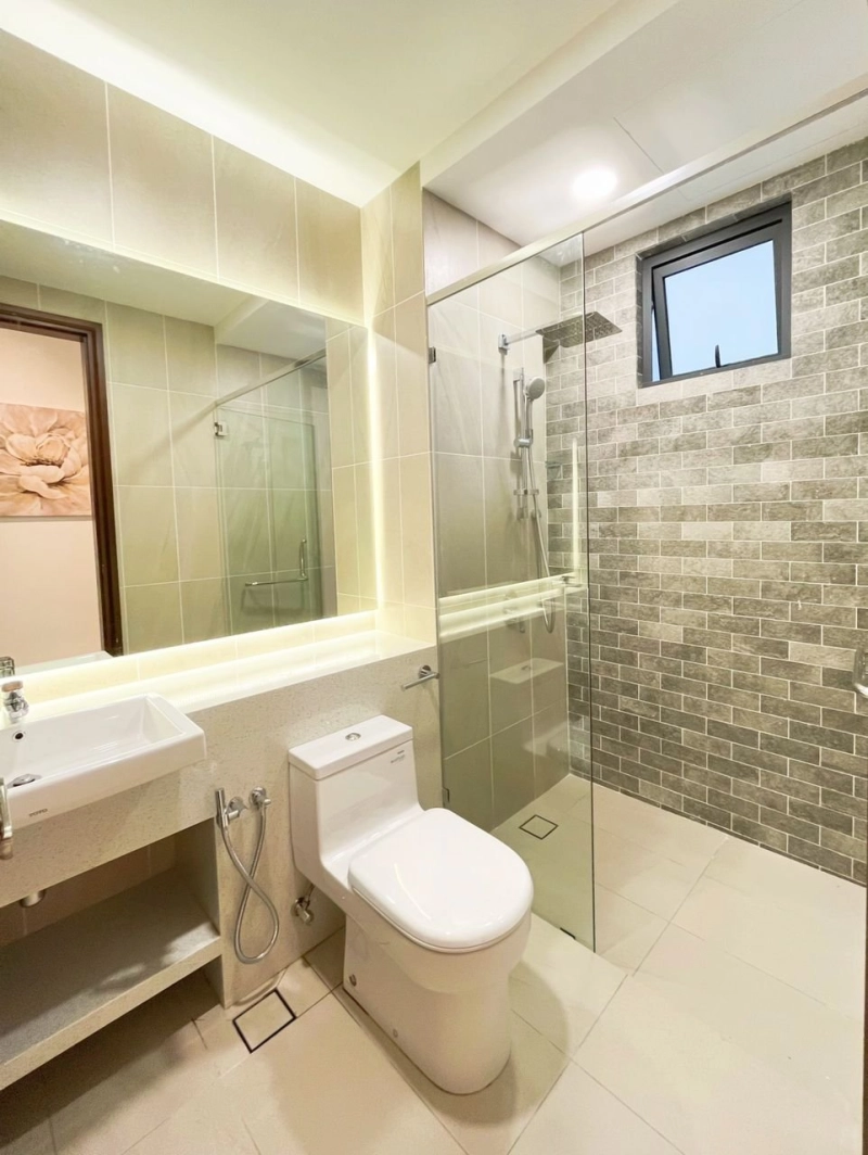 Queens Residences Q2