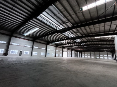 Senai Detached Factory with Mezzanine Floor Office for Rent