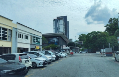 2 Storey SHOP TAMAN DUTAMAS Balakong, Cheras, Actual, Low Deposit