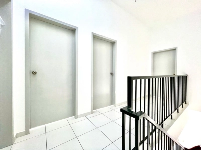 ECO GRANDEUR END LOT PUNCAK ALAM