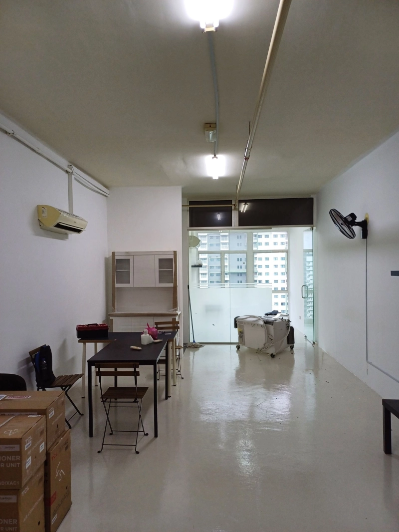 Renovated office, Avenue Crest, Batu Tiga, Seksyen 22 Shah Alam, near Subang