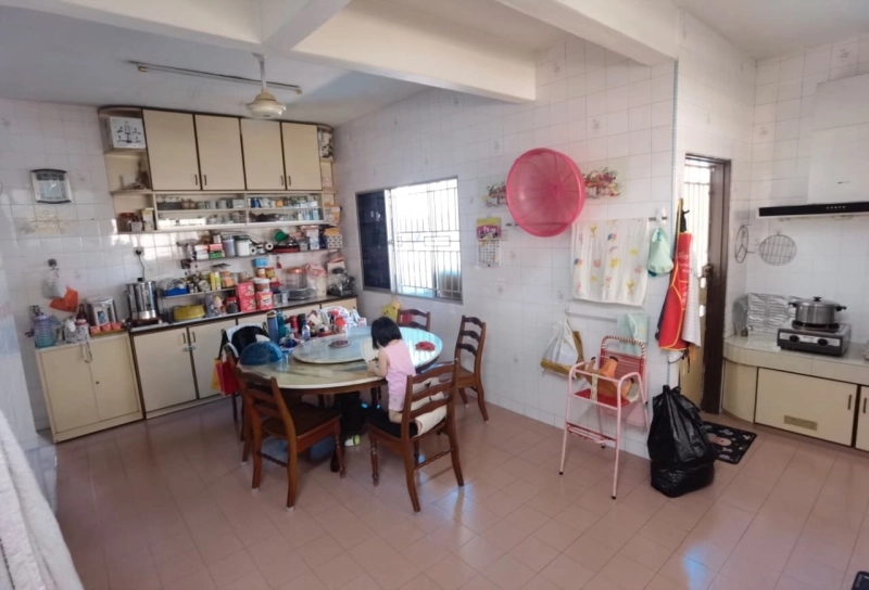 Sri Bintang, Kepong - 2sty House, ENDLOT extra land