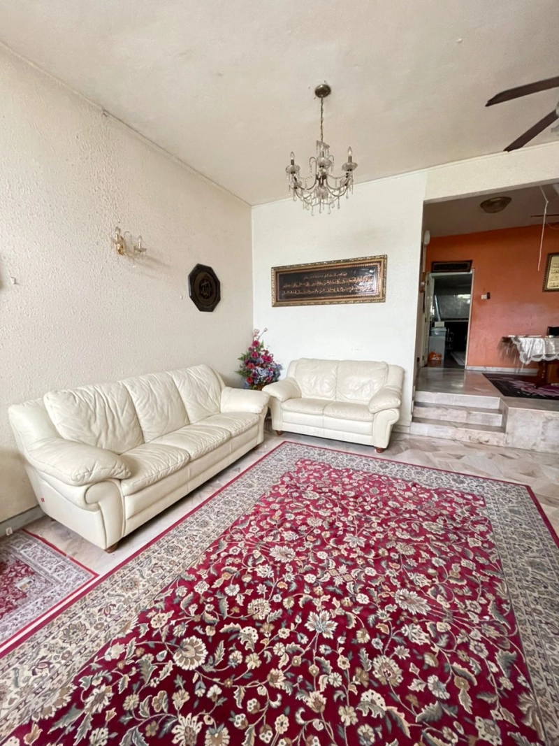 2 Storey BANDAR MENJALARA 62 Kepong, Actual, FULLY EXTEND, Low Deposit