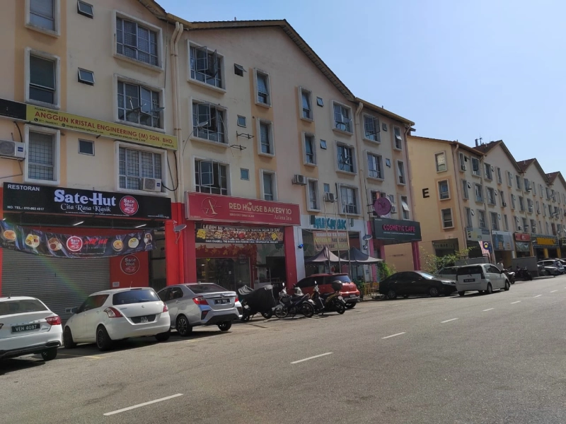 Shah Alam Seksyen 7 kedai dijual khas untuk Pembeli Bumiputra sahaja.