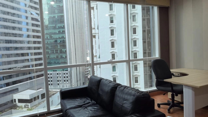 Binjai 8 @ KLCC - Fully Furnished Office, level 8 pool view, Ready unit, Open for Reservation Now