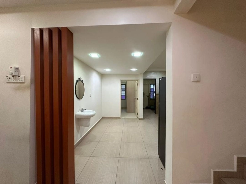 2 STOREY USJ 1 SUBANG JAYA, Actual, FULLY EXTEND & RENO, Low Deposit