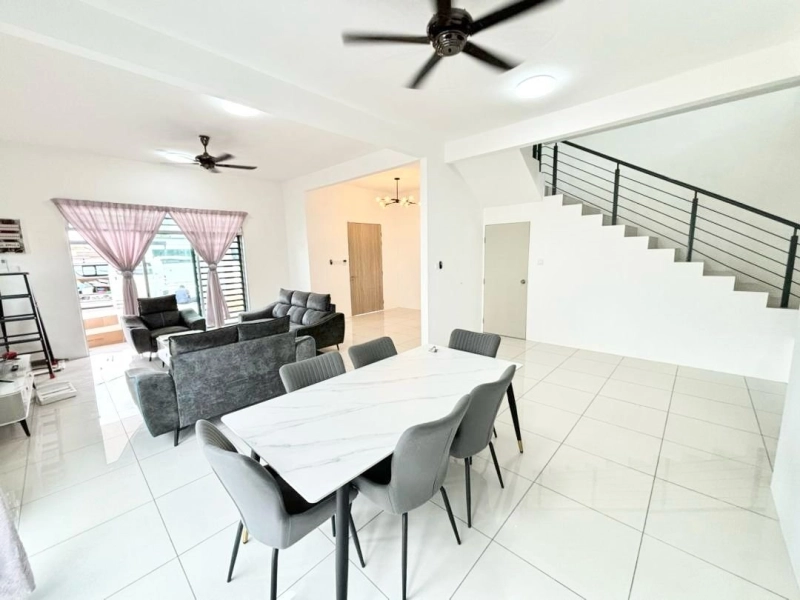 FOR SALE WESTFIELD YARRA PARK, BANDAR PUTERI JAYA, 2 STY SEMI-D [BELOW MARKET VALUE]