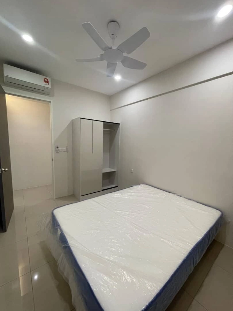 Zen6 Bayan Lepas Furnishe & Renovated Balcony 3 Car Parks worth