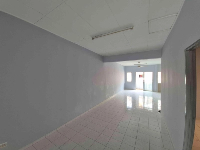AMANSIARA TOWNHOUSE Selayang, Actual, UPPER FLOOR, Low Booking.100%LOAN