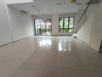 Resort Living Awaits! Bayou Water Village 2-Sty Terrace – Garden View