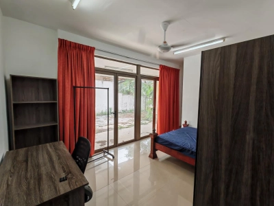 Room 2 RM650 @ Glenmarie Cove, Port Klang - Ready unit