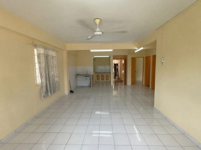 AMAN TIGA APARTMENT Kepong, Actual, Freehold, G FLOOR, Low Deposit