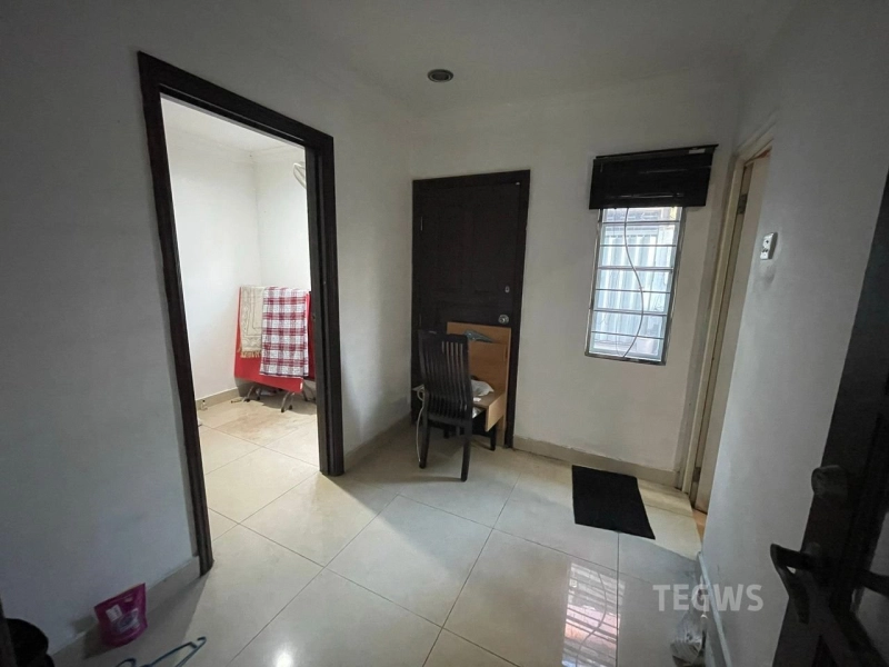 Taman Berkeley Eng Ann Klang Limited 1.5Storey House For Rent