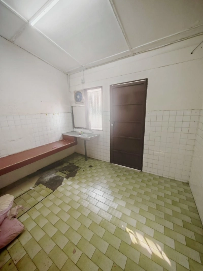 Kepong Baru - 1sty House