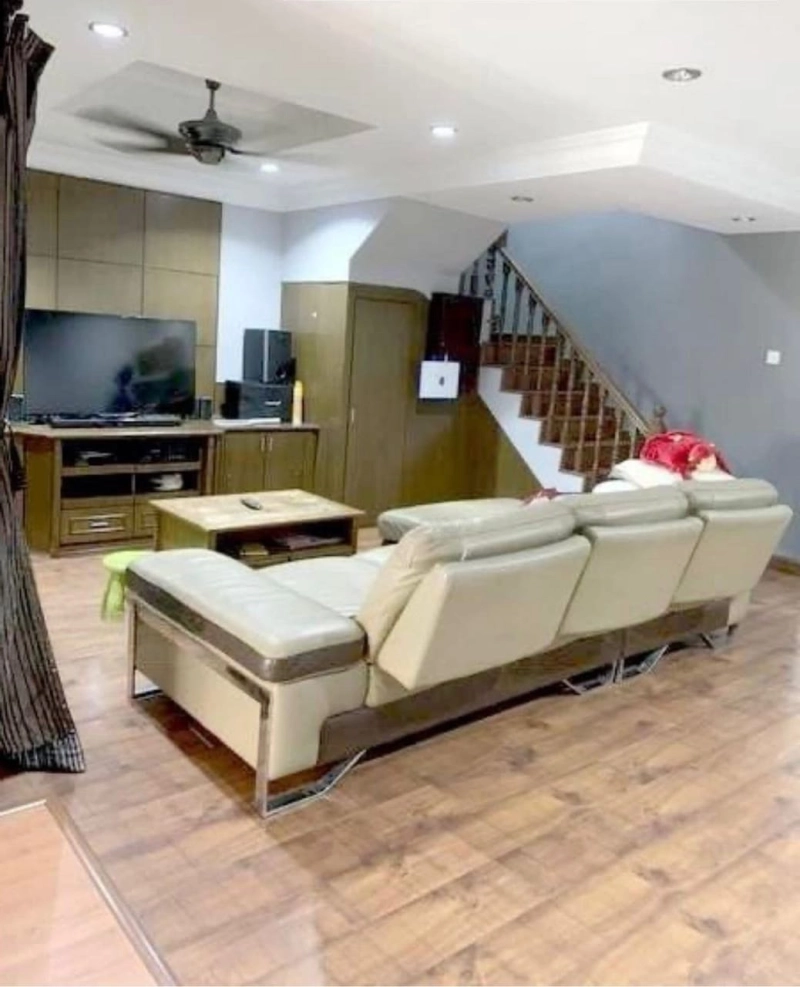 Bandar Menjalara - 2sty House