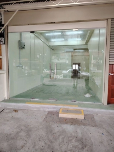 🏪 Ground Floor Shop Facing Main Road @ Jalan Air Itam – High Visibility!