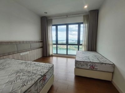 Imperia Puteri Harbour 3+1Room 4Baths Fully Furnished Unit For Rent