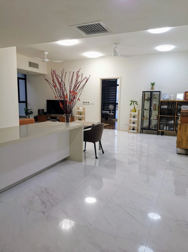 Setia V Residence Gurney Drive 1450sf Furnished & Renovated Seaview