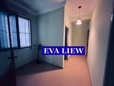 Ayu Heights Bukit Jambul 1080sf 3 Car Park Furnished & Renovated
