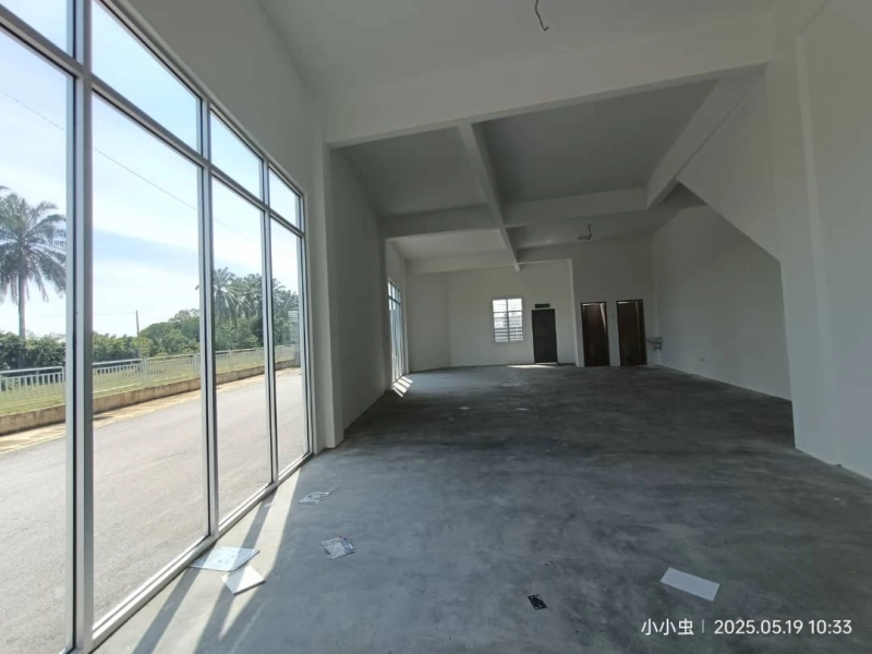 🏬 End-Lot Shop @ Taman Ara Jaya, Tasek Gelugor