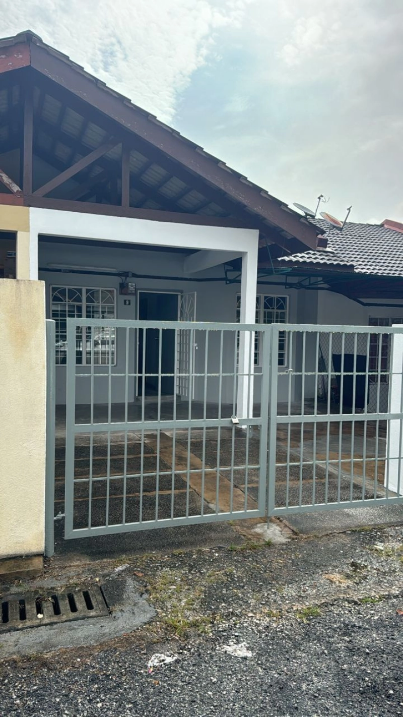 TAMAN BOLTON TERRACE BATU CAVES