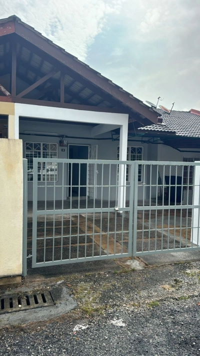 TAMAN BOLTON TERRACE BATU CAVES