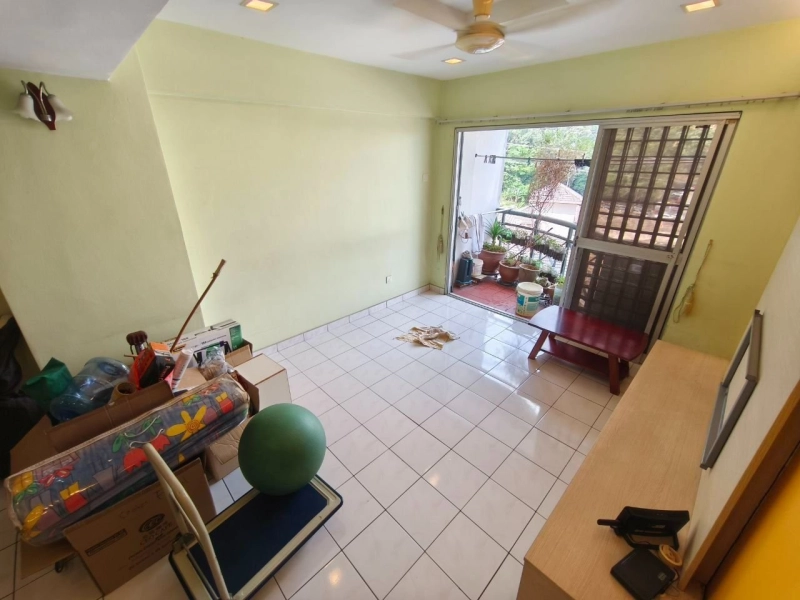 VISTA SAUJANA CONDO Kepong, Actual, Reno, Facing NORTH EAST, Low Deposit