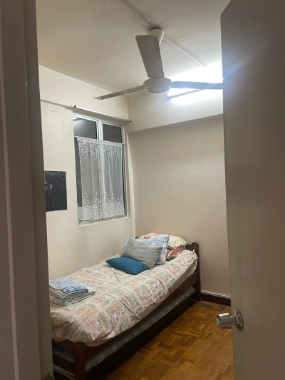 VISTA SAUJANA APARTMENT KEPONG, Actual, RENO, Well Keep, RM1K DEPOSIT