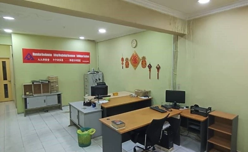 2.5 Storey SHOP LOT TAMAN Kepong, Actual, Freehold, PREMIER LOCATION