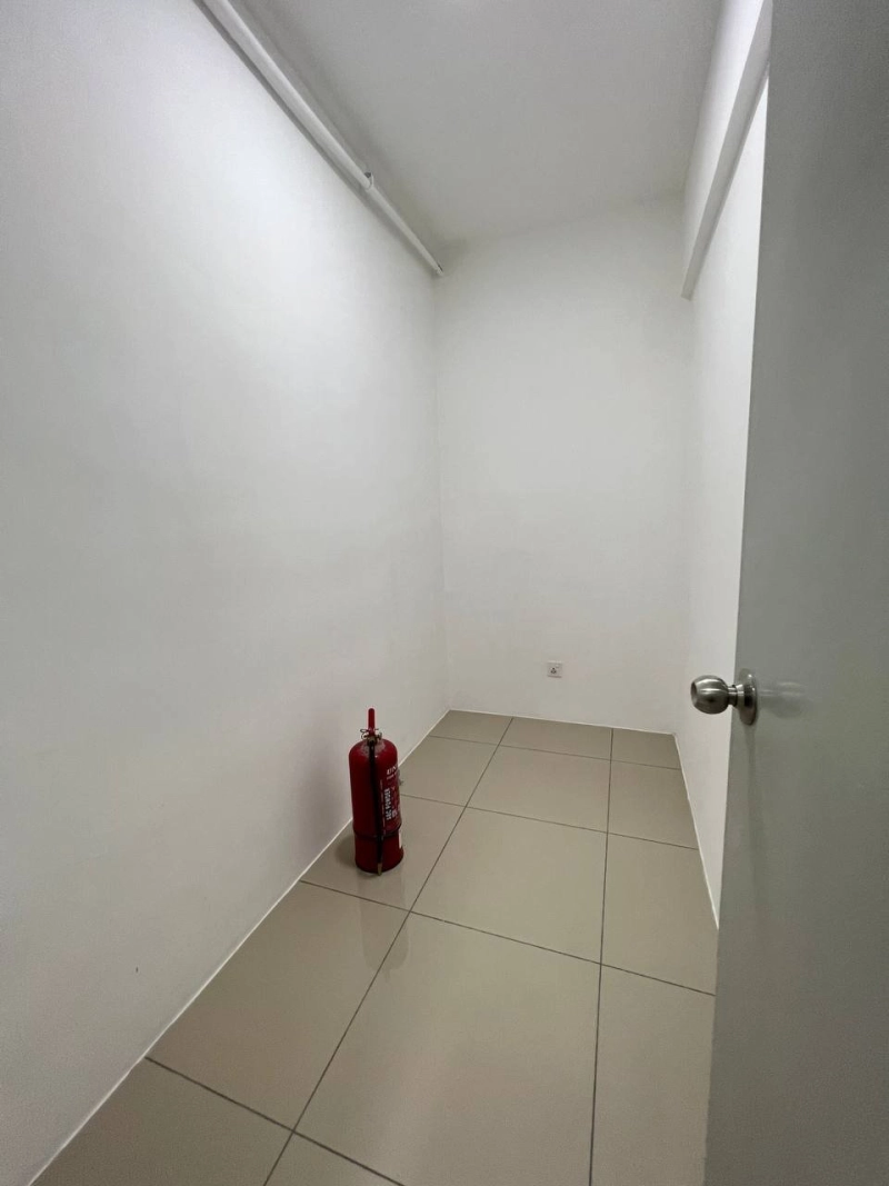 The Stone Paya Terubong Block A 1000sf High Floor Low Density