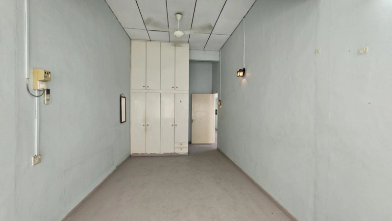 2 Storey Terrace House at Island Glades For Sale ( Cheapest )