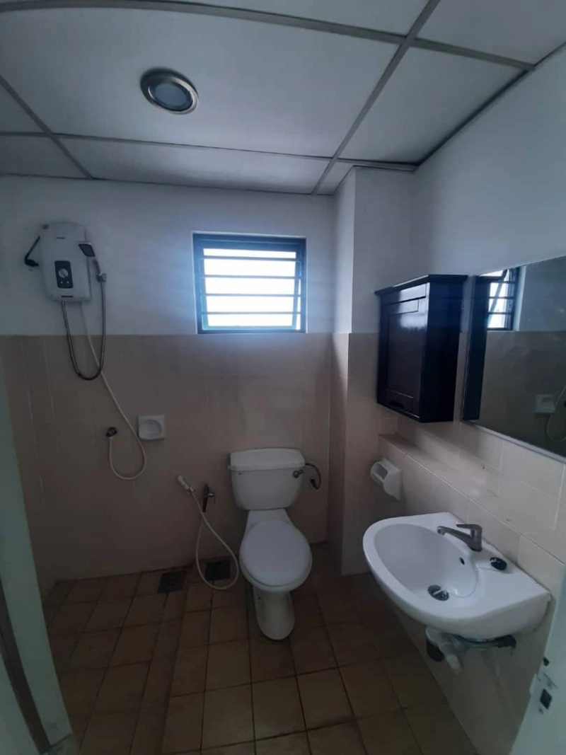 Changkat View Condo @ Dutamas , KL-Blok D level 22- Ready 31/1