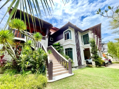 MONTEREZ GOLF RESORT SHAH ALAM BUNGALOW