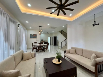 Kulai Indahpura Raintree Residences 2Storey Cluster House 4Rooms 4Baths Renovated Unit For Sale