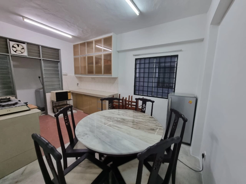 BUKIT PANDAN 2 CONDO