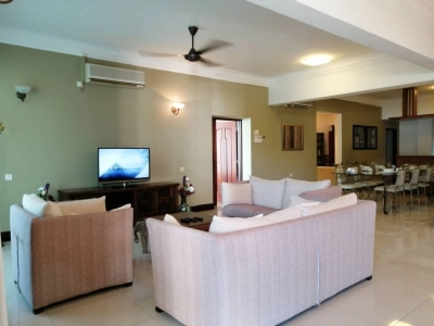 SILVERTON CONDO FOR RENT