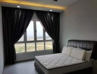 Tropez Residences Danga Bay for Rent Spacious Dual Key Condominium