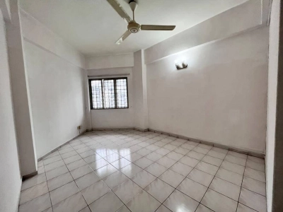 Spacious Size Layout 4 Bedrooms Tiara Kelana Condo SS7, Kelana Jaya