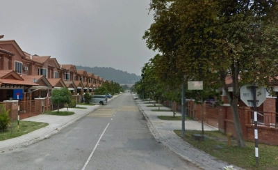 HOUSE, 2 storeys, 4R3B, Jalan Pulau Lumut U10, Alam Budiman, 40170 Shah Alam, Selangor