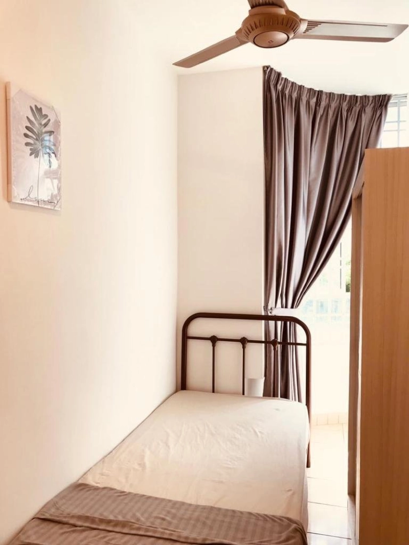 Angkasa Condo ,Taman Connaught ,Cheras, Small room